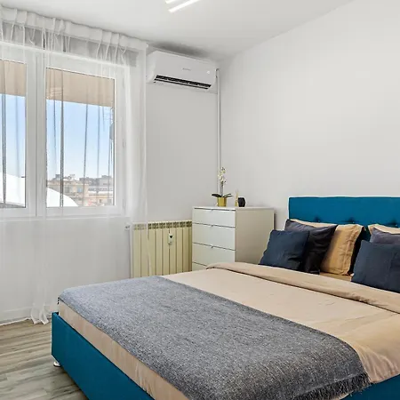 דירה Sala Palatului *